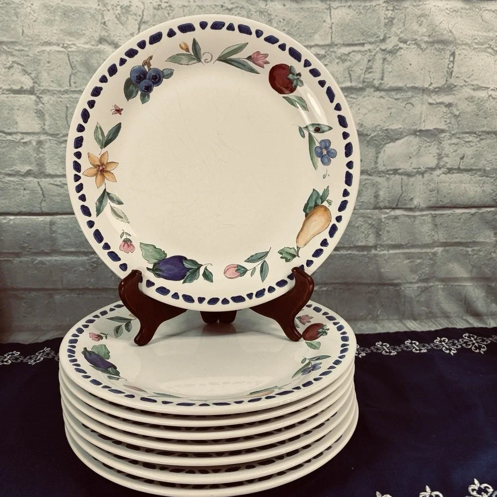 Vintage Pfaltzgraff Summer Garden dinner plate hand-painted stoneware